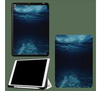 Étui pour iPad 10,2 Pouces 7e/8e/9e génération,avec Vue Multi-Angle, Mise en Veille/réveil Automatique, Protection Antichoc l'espace sous-Marin Nature Océan-Bleu Foncé