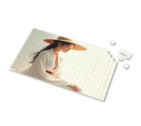 Eurographics Puzzles 1000 pièces Une femme dans une robe blanche et un chapeau de paille assise près d'une fenêtre. Puzzle d'images pour adultes, cadeaux de Pâques pour tout-petits (500 pièces)