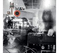 Eve and the Last Waltz - World Has Never Been More Beautiful