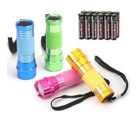 EverBrite Jeu de Lampe de Poche LED 4-Pièce - Lampe Torche avec Poignée Brillée pour Travail Cyclisme Camping Lecture Promenade Randonnée 12 x AAA Piles Incluses