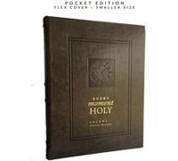 Every Moment Holy Volume 1 Pocket Edition Pocket Size by Douglas Kaine McKelvey & Illustrated by Ned Bustard Douglas Kaine McKelvey , Illustrated by Ned Bustard (Auteur)