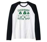 Everybody in The Pub Gettin Tipsy Saint Patrick's Day Humour Manche Raglan