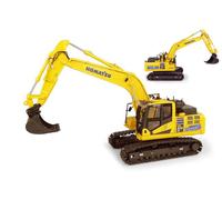 Excavatrice Hybride Komatsu HB 215 LC3 Modèle 1:50 8135 UNIVERSAL HOBBIES