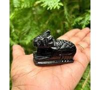 Exclusive Global Petite statue Nandi en pierre noire de 4 cm avec inscription « Lord Shiva Lingam » pour la chance, le temple de la maison hindoue et les cadeaux