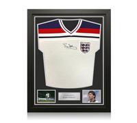 Exclusive Memorabilia Maillot de l'Angleterre signé par Bryan Robson. Encadré.