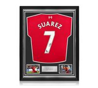 Exclusive Memorabilia Maillot de Liverpool signé par Luis Suarez. Encadrement de qualité supérieure