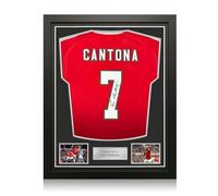 Exclusive Memorabilia Maillot de Manchester United signé par Eric Cantona. Encadré.