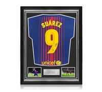 Exclusive Memorabilia Maillot du FC Barcelone signé par Luis Suarez : Impression Originale. Encadrement de qualité supérieure.