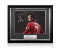 Exclusive Memorabilia Photo de Manchester United signée par Eric Cantona. Cadre de Luxe.