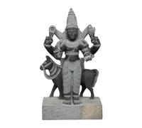 Exotic India Statue de Shukra Graha avec Vahana en pierre de granit noir Navagraha Venus Planet God Idol Sculpture védique pour décoration d'intérieur 53,3 cm