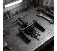 Extracteur de roulement pilote à 3 mâchoires avec mâchoires en acier au carbone traité thermiquement pour un retrait efficace des volants, bagues et divers roulements dans les ateliers