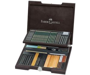 FABER-CASTELL - Coffret en bois Pitt Monochrome, 86 pièces | Avec des crayons à mine, au graphite et pastels, Pitt Oil Base, du fusain et des accessoires pour les croquis