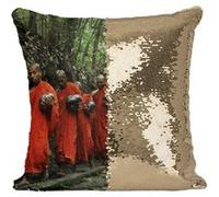 Fabulous Coussin avec Housse Sequin - Paillettes Doré Procession de Moines Bouddhiste dans la Foret [40 x 40 cm] Doré G