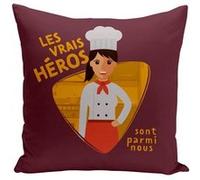 Fabulous Housse de coussin rouge Les Vrais Héros - Cuisinière Chef Commis [40x40 cm] Rouge G