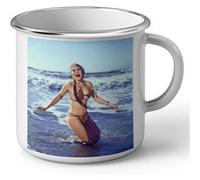Fabulous Mug en métal émaille Carrie Fisher Bikini Plage Star Wars Blanc G