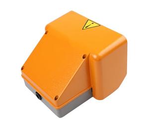 FACAIIO Interrupteur à pédale double en alliage d'aluminium de qualité industrielle NO/110 V 15 A avec base de montage pré-percée