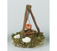 FADEDA Feu de camp petit avec chaudière, LxlxH en mm : 60x60x140. Pour les crèches, les miniatures, les loisirs et le modélisme, les accessoires de maisons de poupées et les trains miniatures.