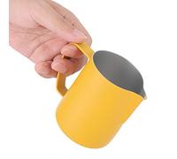 Fafeicy Tasse à Mousse de Lait en Acier Inoxydable de 600 Ml, Pichet à café pour Latte Art avec un Design élégant et une Poignée Ergonomique, Débit Fluide et Pichet Jaune Contrôlable, Idéal pour la