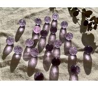 FAIRY TAIL & GLITZER FEE Lot de 20 billes en verre cristal violet de qualité supérieure pour décoration, collections, projets créatifs de bricolage, 16 mm de diamètre