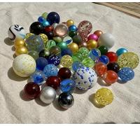 FAIRY TAIL & GLITZER FEE Lot de 60 billes en verre - 50 x 16 mm + 10 x 25 mm - Mélange de boules en verre colorées pour jeu de billes, décoration, bricolage, piste à billes, décoration de plantes, kit