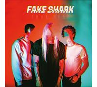 Fake shark - Faux real