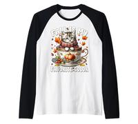 Fall is My Favorite Color Kitten in Knitted Scarf Cute Cat Manche Raglan