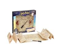 Famosa Harry Potter (HRR42000) Jeu de Carte Interactive avec Baguette Light Painting, découvrez des Pistes pour Atteindre Le But, Compatible avec l'application pour créer des Images avec lumière
