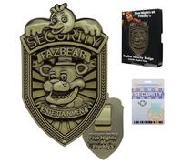 FaNaTtik Réplique de badge de sécurité Five Nights at Freddy's - Édition limitée FNAF en laiton antique à collectionner avec clip, passe et boîte de collection