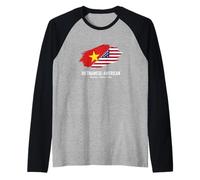 Fans de la fierté du Drapeau du Vietnam des États-Unis Manche Raglan