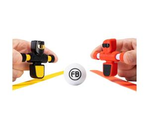 Fat Brain Toys Foosbots Coffret de 2 - jeu de table de football pour 2 joueurs - jeu de tirs de foot pour les enfants de 6 ans et plus - Cadeau amusant sur le foot et baby-foot - Parfait pour les fans