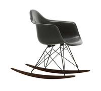 Fauteuil à bascule Eames Fiberglass RAR noire basic dark base/ dark maple