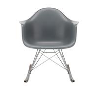 Vitra Chaise à bascule RAR Eames Plastic - gris granit RE - chromé - Patins Érable foncé