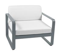 Fermob Fauteuil de jardin Bellevie gris tempête coussin étoffe Sunbrella® gris blanc