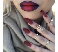 Faux Ongles Le Tempérament Est Blanc, Portant Des Ongles De Manucure, Des Ongles Trapézoïdaux Européens Et Américains, Des Ongles De Cercueil, Des Faux Ongles Finis, Des Ongles De Ballet Rouge Vin Giv