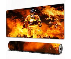 FEHWI Grand Tapis de Souris de Jeu avec Bords surpiqués et Dos antidérapant,sous-Main pour Clavier et Souris,dans l'incendie, Un Pompier Recherche d'éventuels survivants,90×40 cm