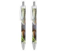 FekiLoot Lot de 2 stylos à bille rétractables à encre noire Squirrel in the Woods - Pointe moyenne de 0,5 mm - Motif d'écriture lisse - Grip super doux - Fournitures de travail mignons pour homme et
