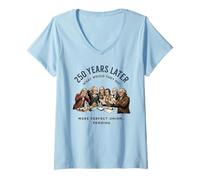 Femme 250 Ans Plus Tard Les pères fondateurs méditent sur l'histoire des États-Unis T-Shirt avec Col en V