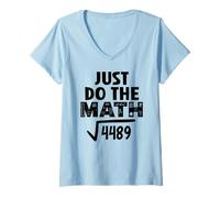 Femme 4489 Square Root of 4489 Do The Math 6 7 Funny Math Teacher T-Shirt avec Col en V