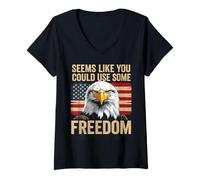 Femme 4th of July US Flag Eagle You Could Use Some Freedom Meme T-Shirt avec Col en V