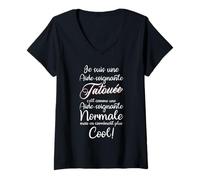 Femme Aide Soignante Tatouée Cool Citation Métier Profession Soin T-Shirt avec Col en V