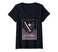 Femme Amour + Magie dans Les Nuages et Les Runes T-Shirt avec Col en V