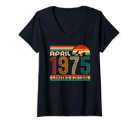Femme April 1975 Limited Edition Classic 1975 Vintage Birthday T-Shirt avec Col en V