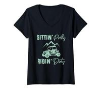 Femme Assis dans Pretty Ridin-Dirty, Country Southern Funny T-Shirt avec Col en V