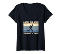 Femme Attrapez le vent et faites-le vôtre Javelin Throw Team T-Shirt avec Col en V