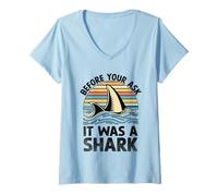 Femme Avant de demander, c'était un amputé de chirurgie d'amputation de requin T-Shirt avec Col en V