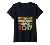 Femme Awesome Since 2017 Classic Year Birth of Birthday Vintage T-Shirt avec Col en V