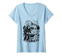 Femme Bigfoot and Alien BBQ UFO Grillade Pique-Nique T-Shirt avec Col en V