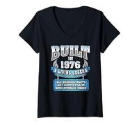 Femme Built in 1976 A Living Legend Vintage 50th Birthday T-Shirt avec Col en V