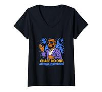 Femme Chase No One Attract Everything | Vibes rétro T-Shirt avec Col en V