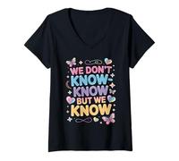 Femme Citation Pastel « Cute We Don't Know Know But We Know » T-Shirt avec Col en V